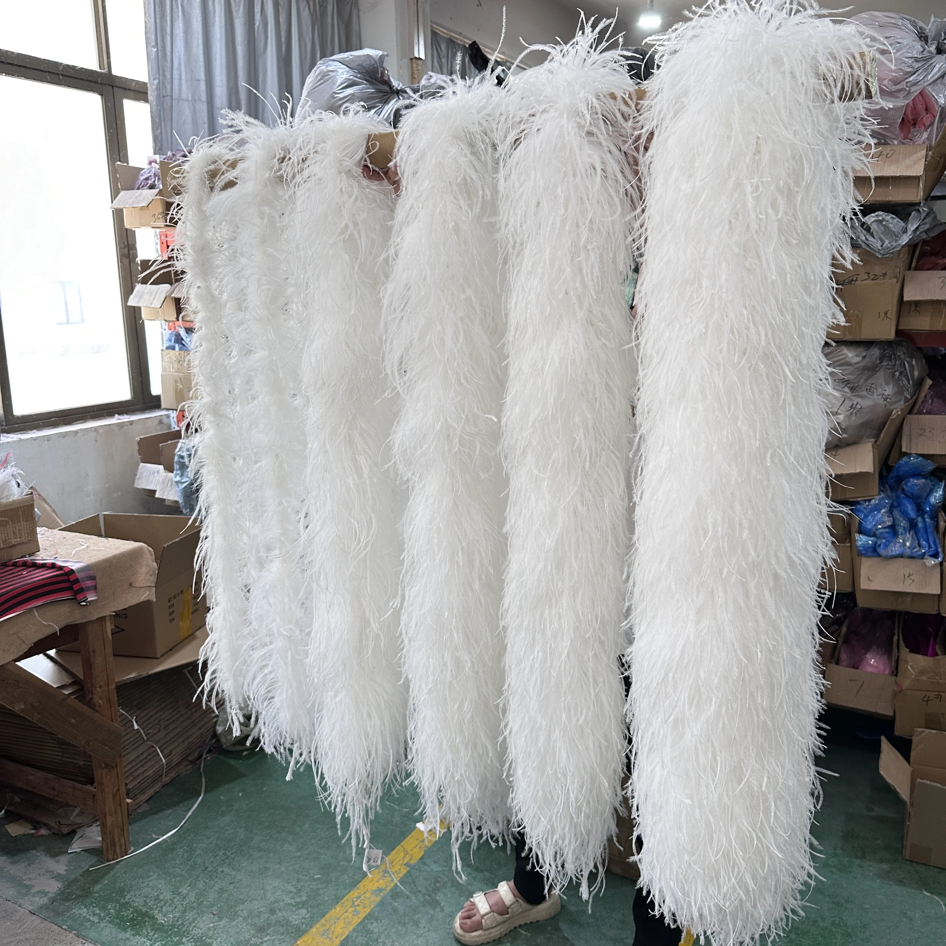 2Meter/lot Natural White Ostrich Feathers Boa 3 6 8 10 35Ply High Quality  Feathers Shawl Wedding Carnival Clothing Sewing Plume