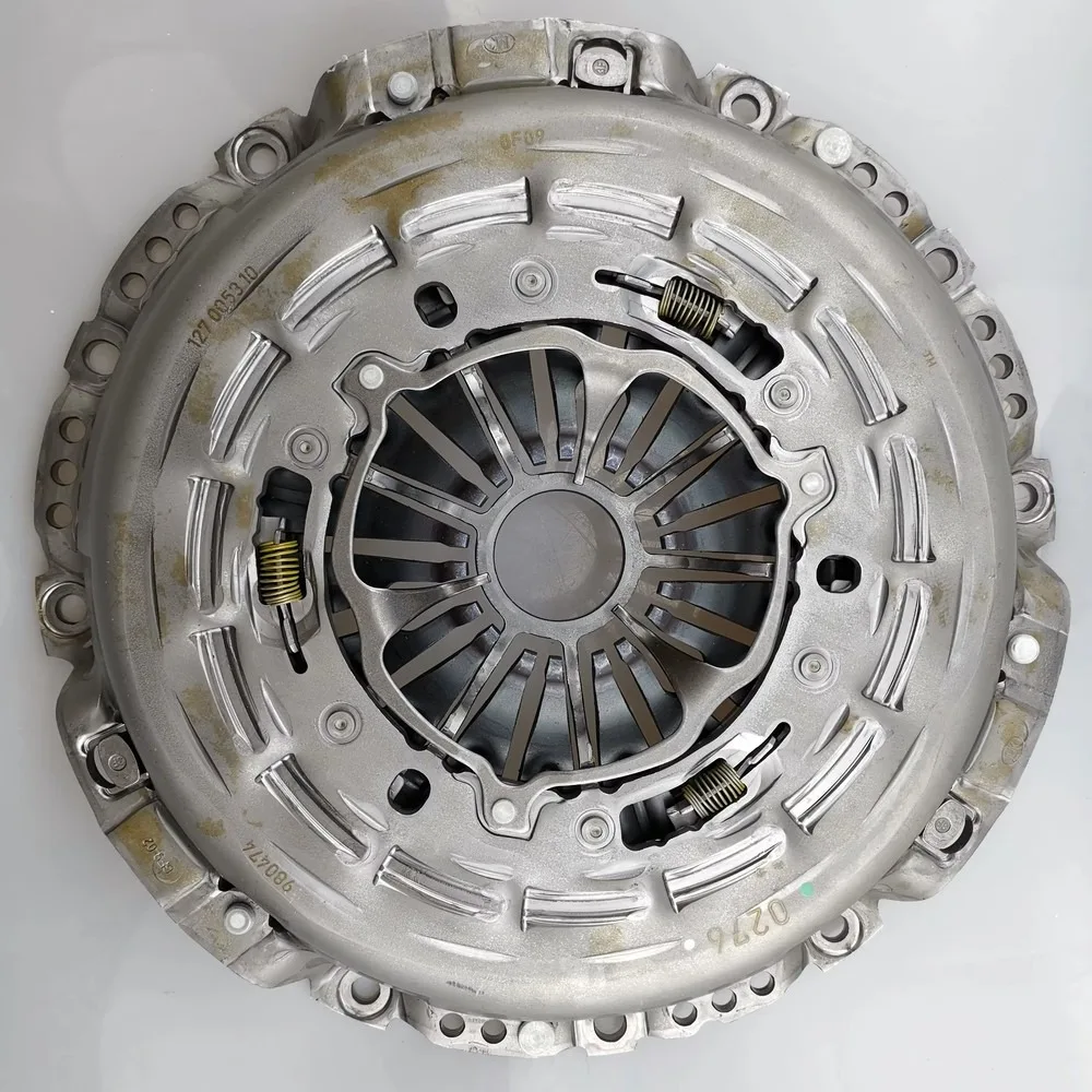 Original Diesel Clutch Cover C00061609 And Clutch Plate C00061610 For SAIC MAXUS T60 2.8T Engine Durable Replacement