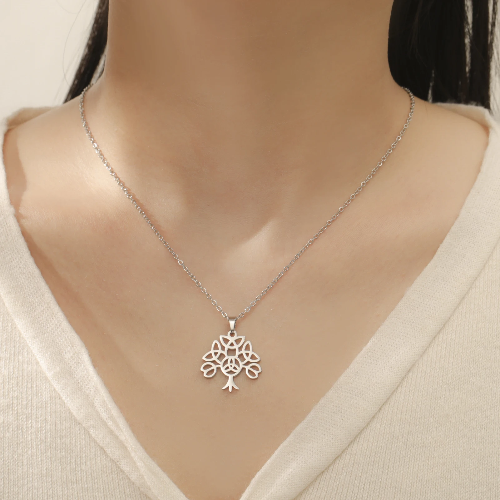 LIKGREAT Celtics Knot Necklace for Women Celtic Tree of Life Pendant Necklaces Stainless Steel Vintage Talisman Jewelry Gifts