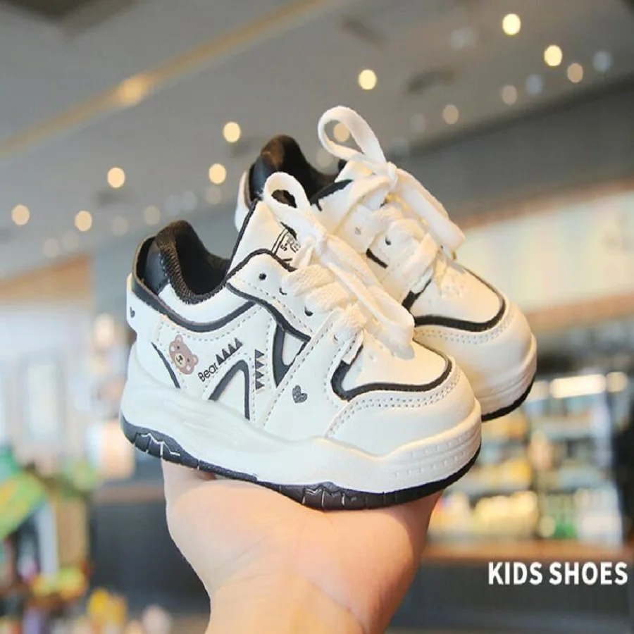 

Boys' Campus Style Fashionable Sports Shoes Girls' 2024 Autumn New Versatile Student Trend Casual Board Shoes Off White Black Pi