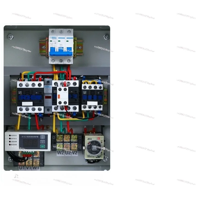 

пульт дистанционного управления вентилятором, водяной насос, распределительный шкаф