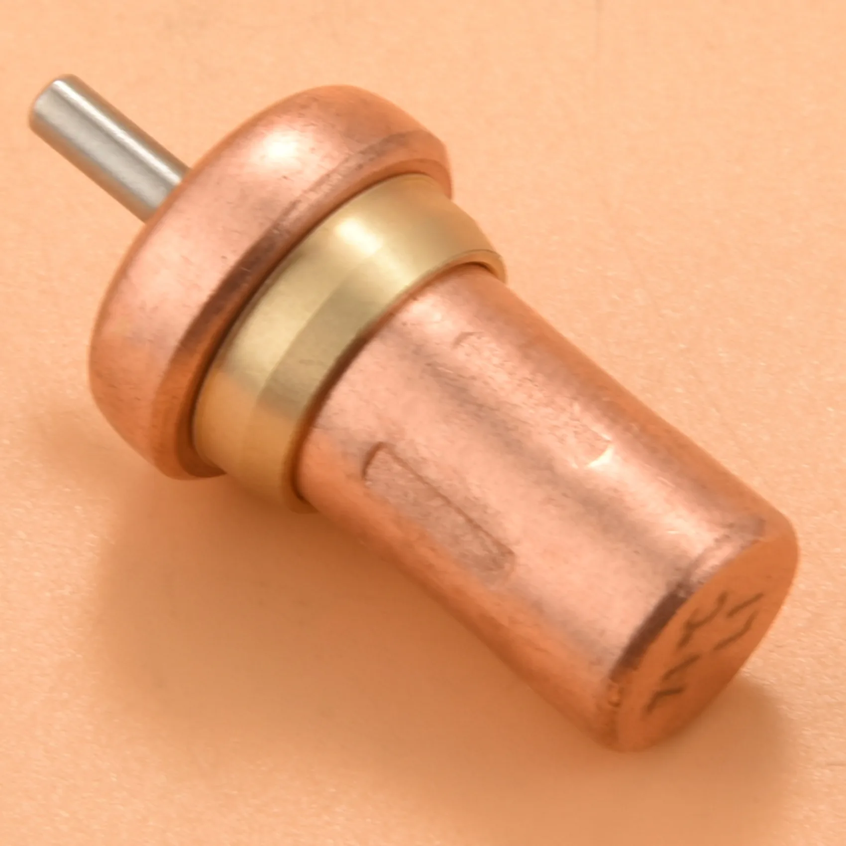 

Качество! Сменный термостат VMC, температура открытия сердечника клапана 71 градусов C