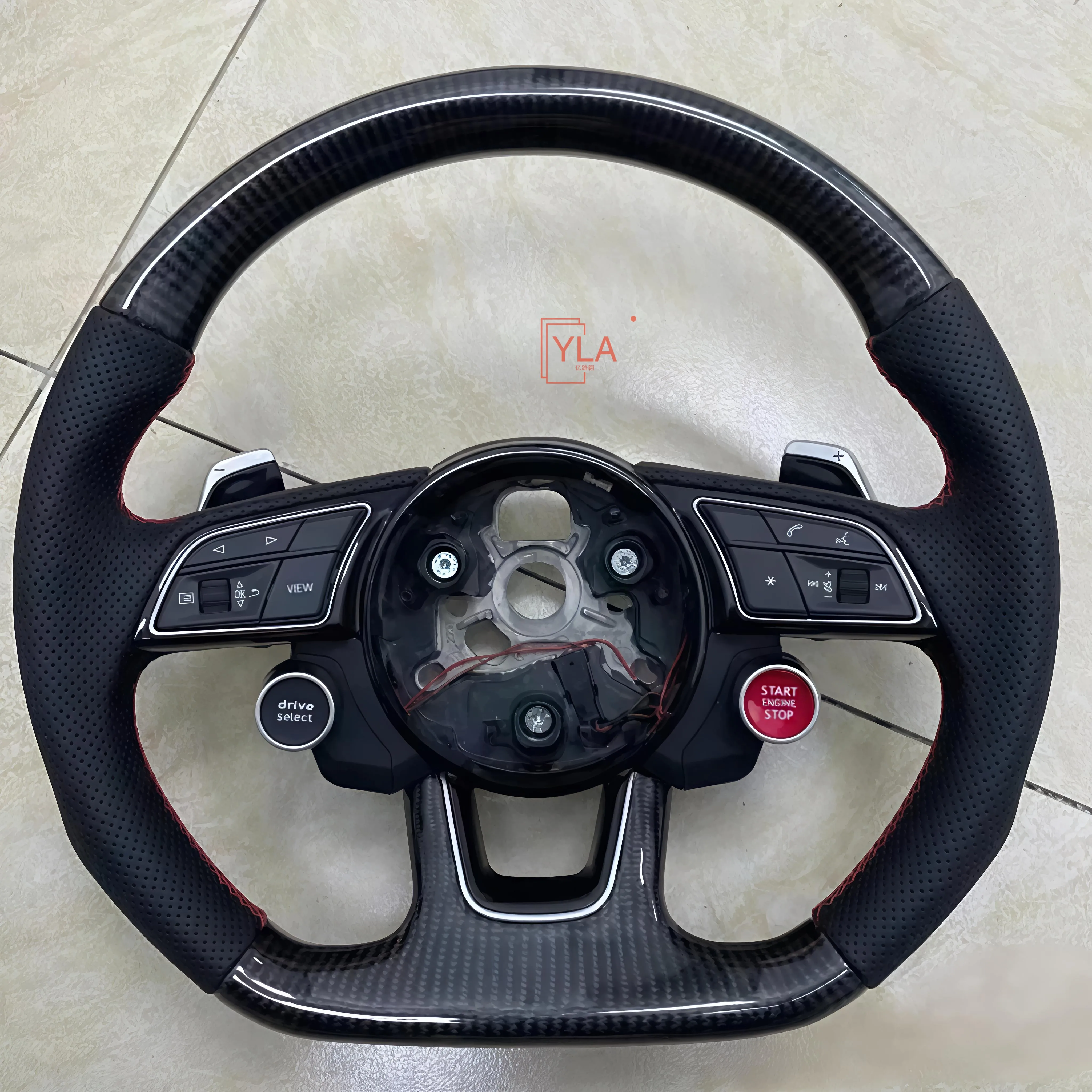 Автоматическая алькантара на заказ рулевое колесо для A6 C8 RS с пелюсткой переключения передач Автоматическая алькантара на заказ рулевое колесо для A6 C8 RS с пелюсткой переключения передач