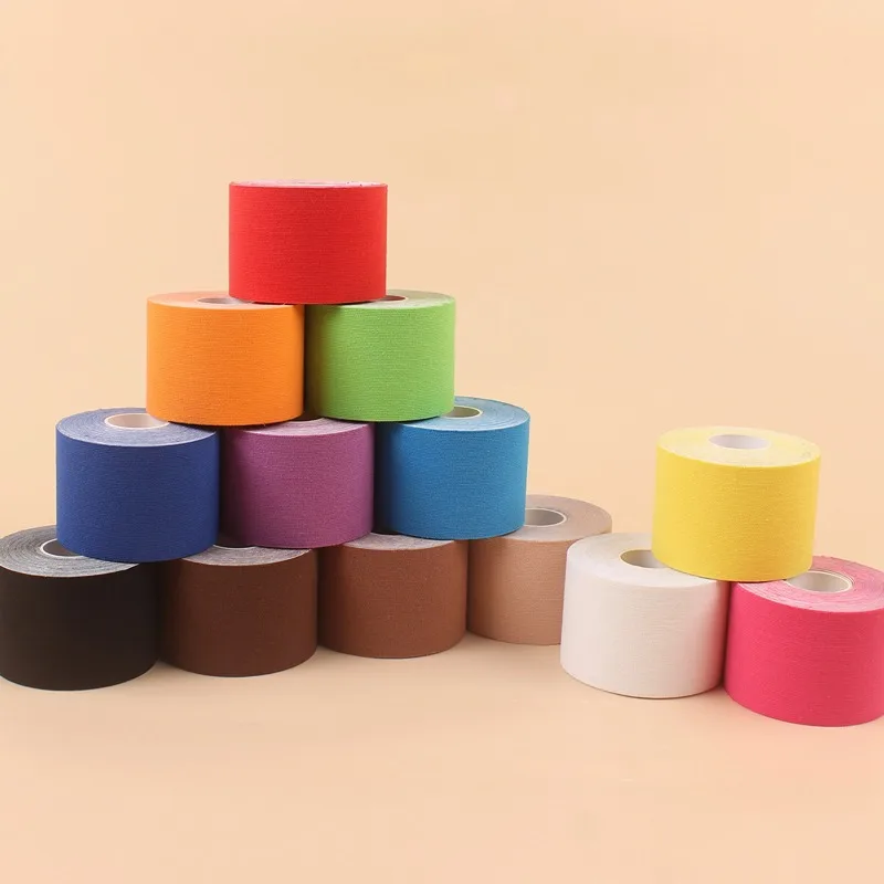 Neue Heiße 5/7,5/10 cm Mehrfarbige Boob Tape Atmungsaktive Klebstoff Klebrige Bhs für Brust Lift Band nippel Pasties Abdeckungen Trägerlosen Bh