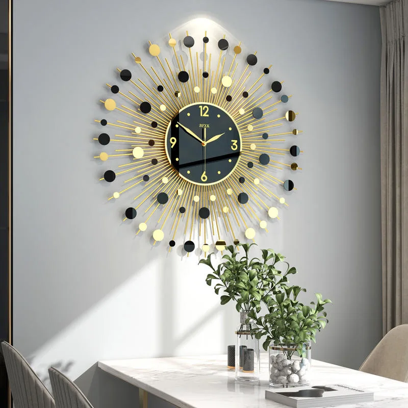 Light luxury clock wall clock living room creative home decoration wall watch fashion simple network red art Nordic wall clock