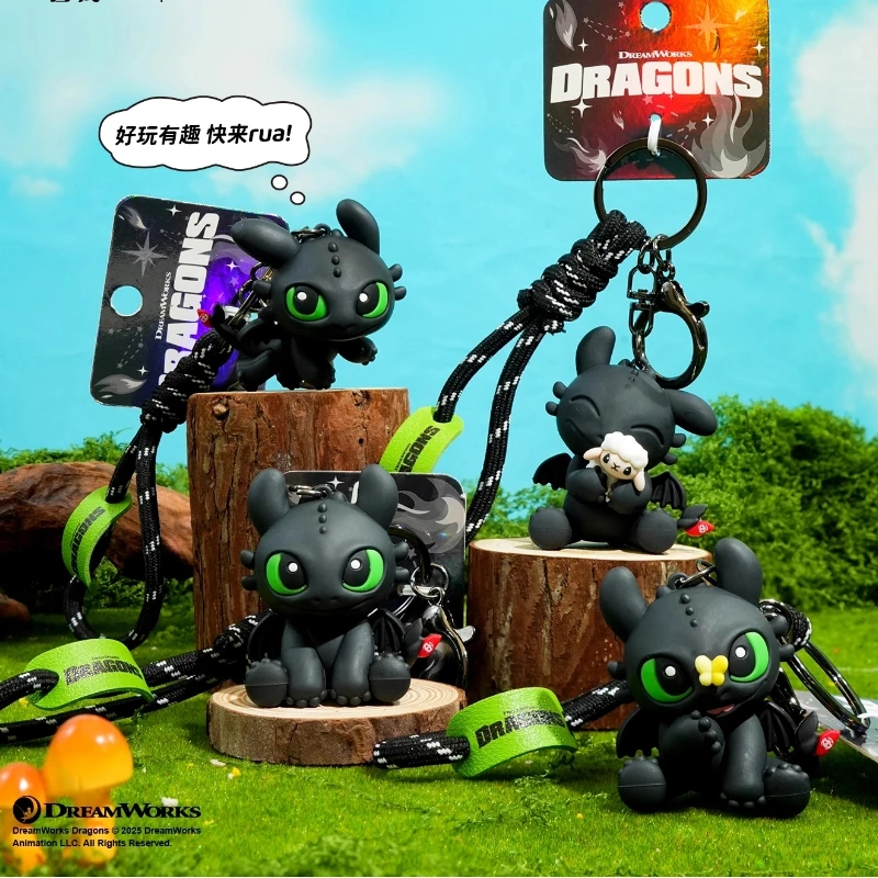 Authentic Dragon Taming Master Flying Toothless Boy Keychain New Bag Pendant Small Accessories Car Keychain