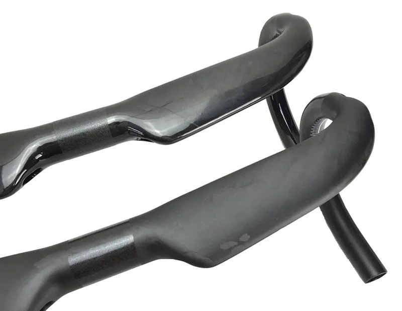Non-standard all-carbon fiber road bicycle ultra-light handlebar trolley internal routing handlebar riding modification