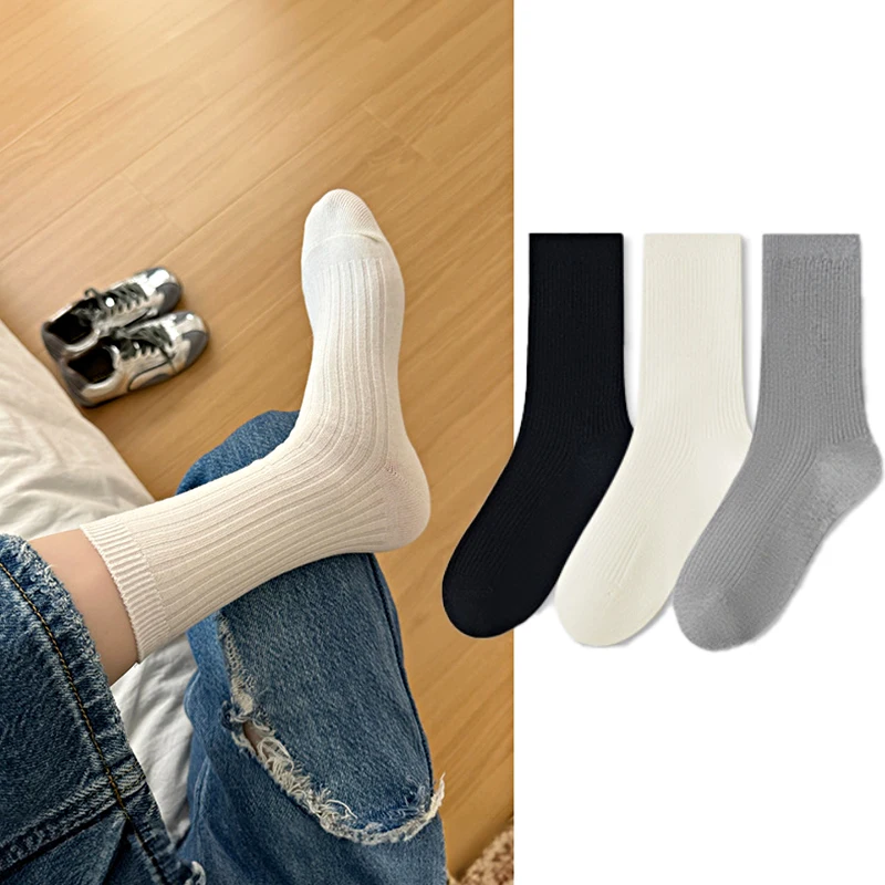 

1Pair Casual Socks Round Neck Socks Sports Socks Elastic Solid Color Socks High Socks Stripe Soft Ventilation Keep Warm