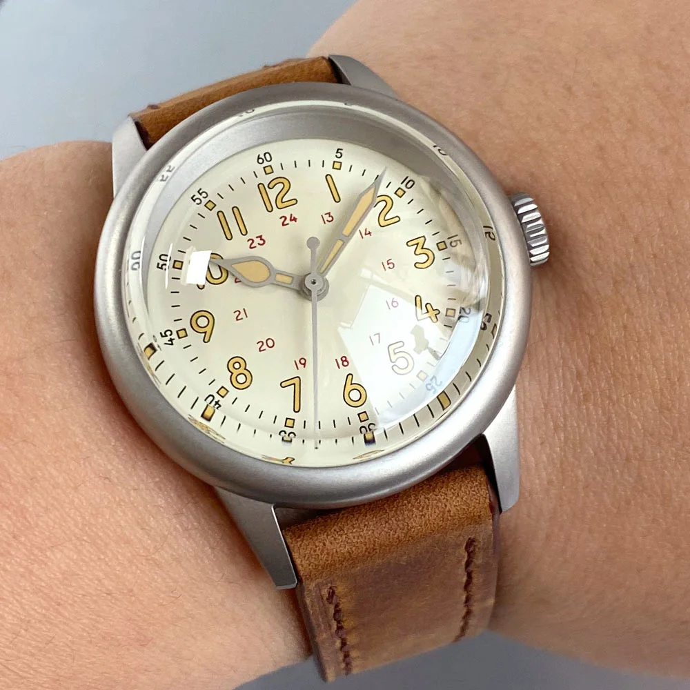 

Tandorio Military 36mm Double Sapphire Crystal Glass Beige Arabic Numerals 200m Waterproof NH35A Automatic Retro Field Watches