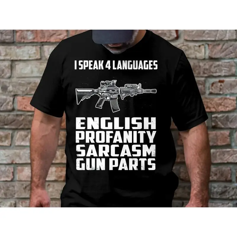 أنا أتكلم 4 لغات تي شيرت مضحك أجزاء المسدس السخرية الاحتكاية الإنجليزية الجدة الفكاهة لعشاق