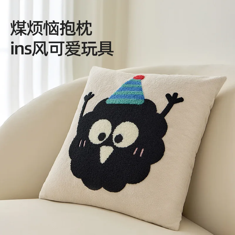 Cream wind sofa throw pillow living room bedroom bedside cushion car office lunch break pillow removable and washable pillow