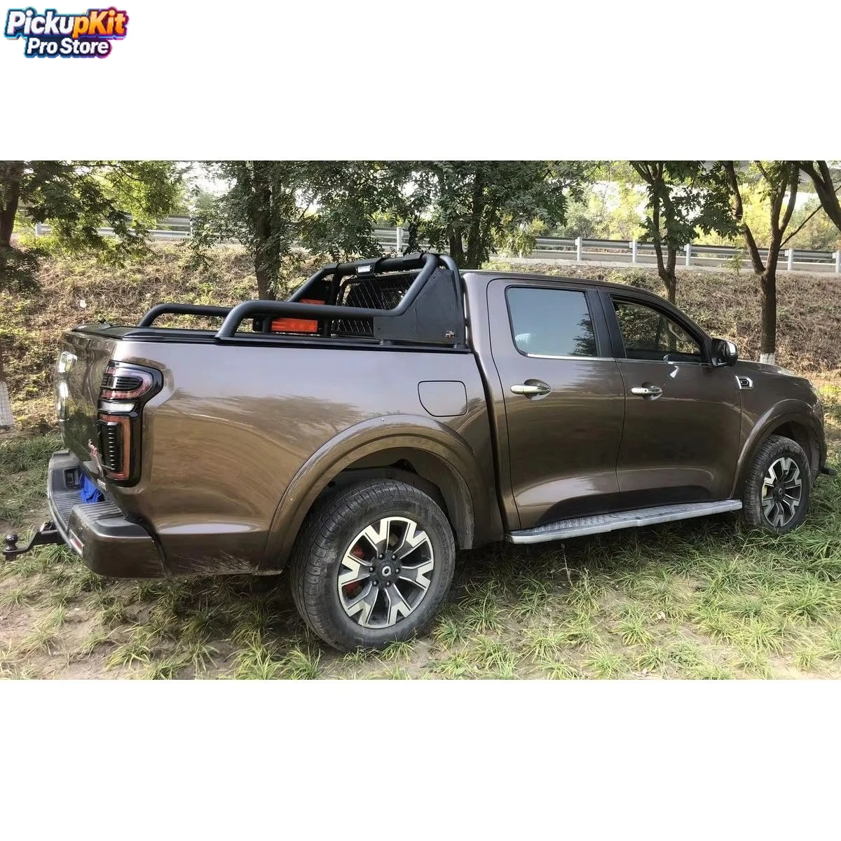 

Universal Adjustable Steel Sport Roll Bar for F‑150/Ranger Hilux Ram L200 Off‑Road