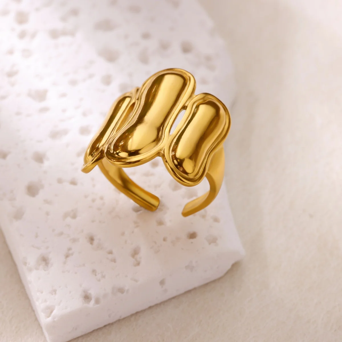 Personalized Peanut-shaped Open Rings For Women 18K Gold-plated Irregular Geometric Ring Street Punk Trend Jewelry Accessories
