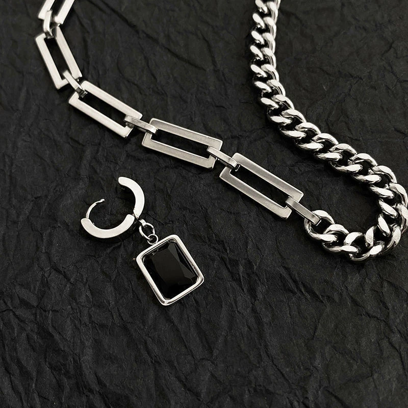 Creative Hip-hop Tide Brand Simple Black Square Earrings Pendant Necklace Men\'s Dual-use Design Stainless Steel Stitch Necklace