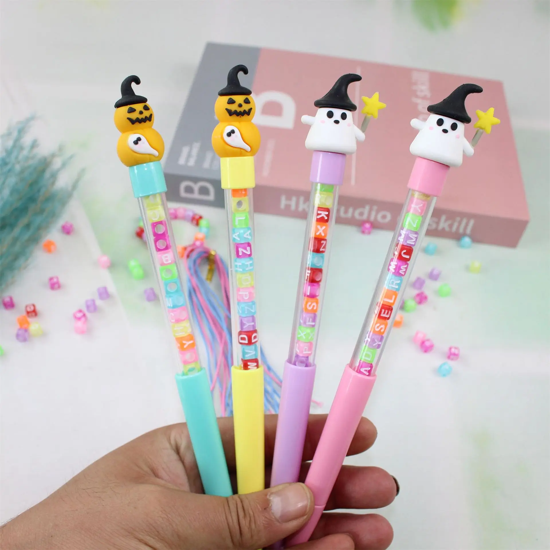 

12 шт. гелевые ручки на Хэллоуин, маленький призрак, креативная студенческая ручка ручной работы, сделай сам, ручка для подписи, носимый браслет с веревкой