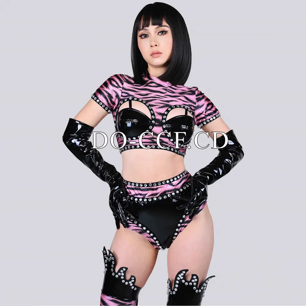 Bikini con cristales de leopardo para mujer, guantes de cuero, cubierta para pierna, ropa de actuación, disfraz de Drag Queen, bailarina, equipo de Jazz, ropa de escenario