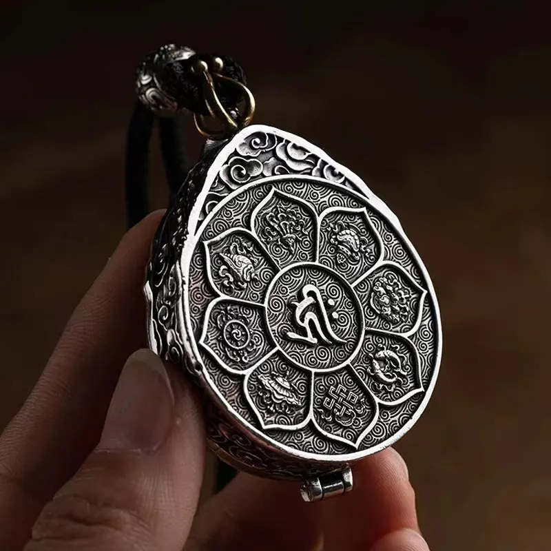 Retro Steel Alloy Locket Necklace Eight Treasures of Buddhism pattern Buddhist Exquisite Pendants Necklac Accessories Jewelry