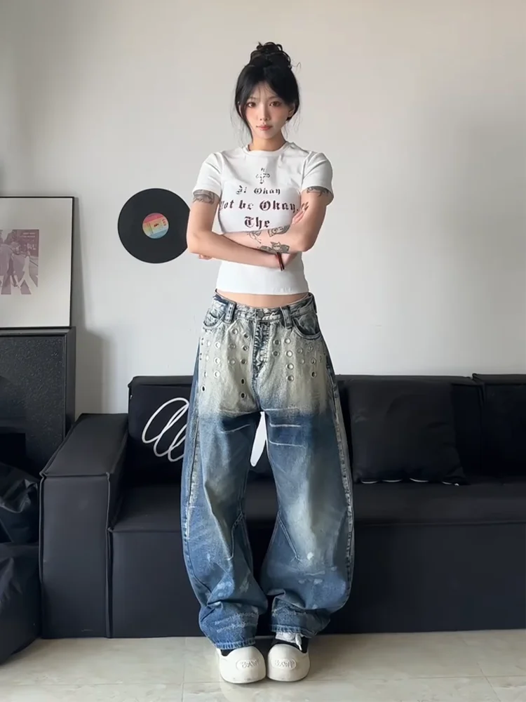 

Джинсы женские широкие в американском стиле с заклепками, эффектом потертости и градиентной окраски, с высокой талией, из денима, для уличного стиля