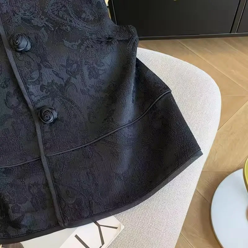 VintageจีนJacquardเสื้อแจ็คเก็ตผู้หญิง 2025 ฤดูใบไม้ผลิฤดูร้อนใหม่Roseปุ่มเสื้อกั๊กChicหญิงTop