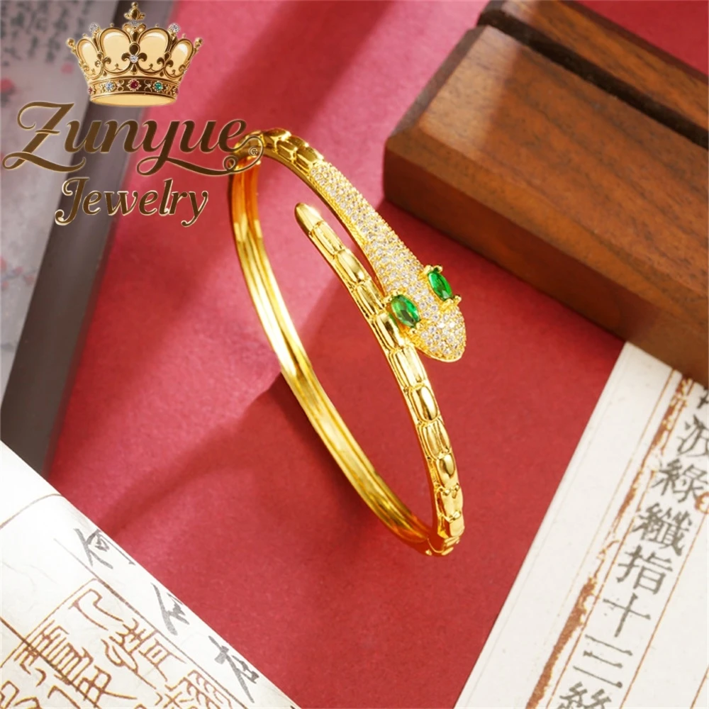 

Sand Gold Snake Bracelet Light Luxury Sensual Inlay Luxury Quality Jewelry Fashion Jewelry Exquisite Best Selling Elegant Gift