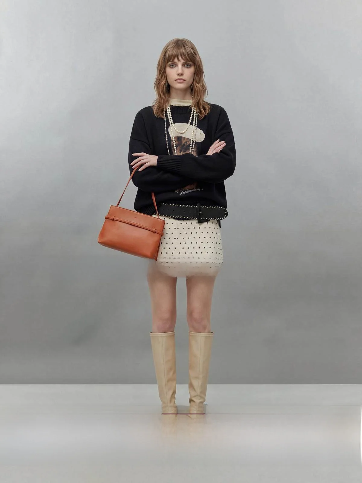 

Свободный круглый трикотажный джемпер для женщин Uncle Brand: повседневный универсальный топ для поездок на работу, осень 2025, в стиле середины века