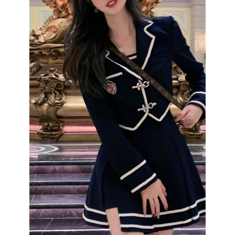 Navy blue blazer dress 2PCs suits 2022 trendy French high-end spring simple stripes crop blazer elegant suspenders dress ol set