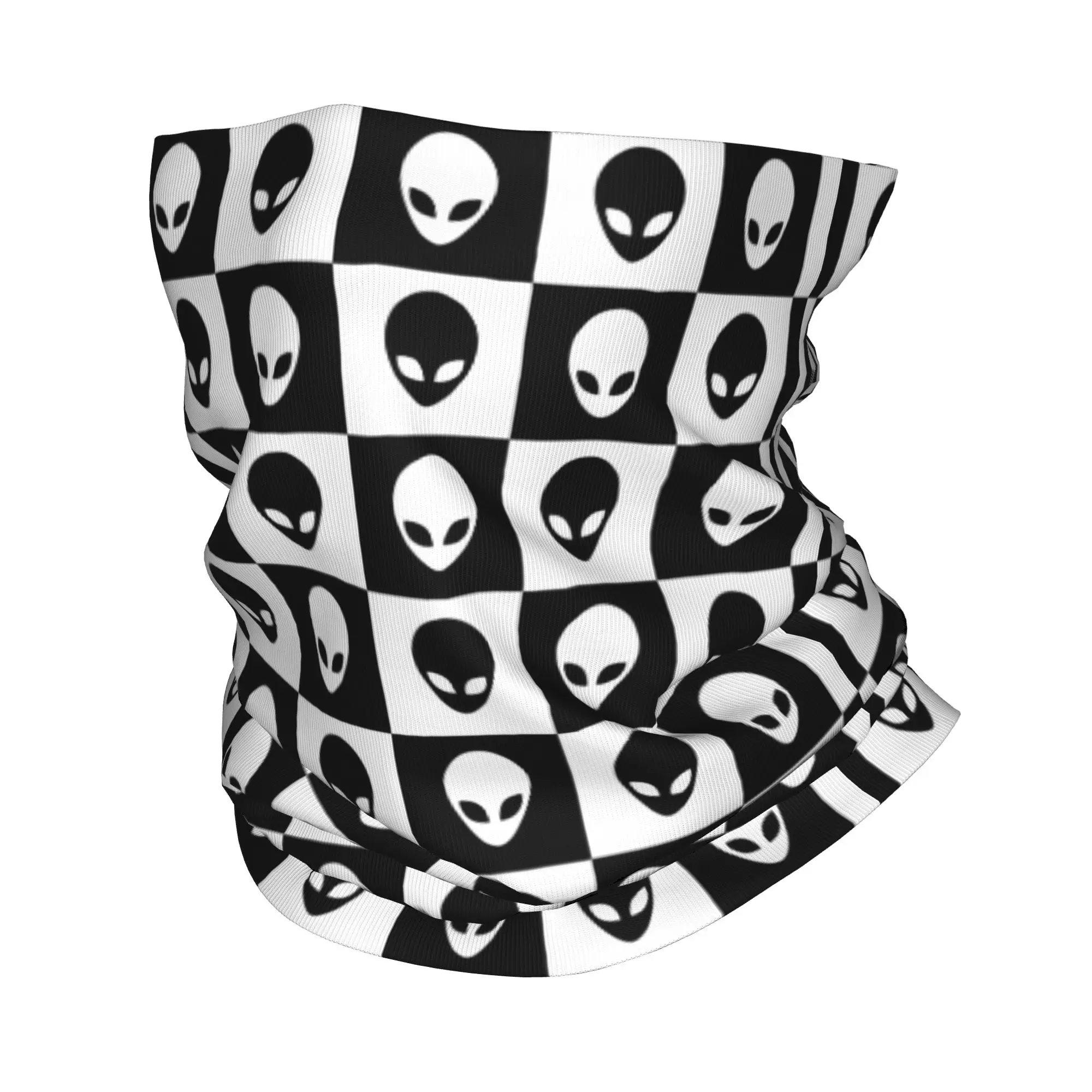 Black And White Aliens Bandana Neck Gaiter UV Protection Face Scarf Cover Men Women  Headband Tube Balaclava