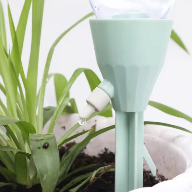 

3Pcs Adjustable Drip Irrigation System Automatic Self Watering Spikes for Plants Indoor Outdoor Potted Plants Irrigation System