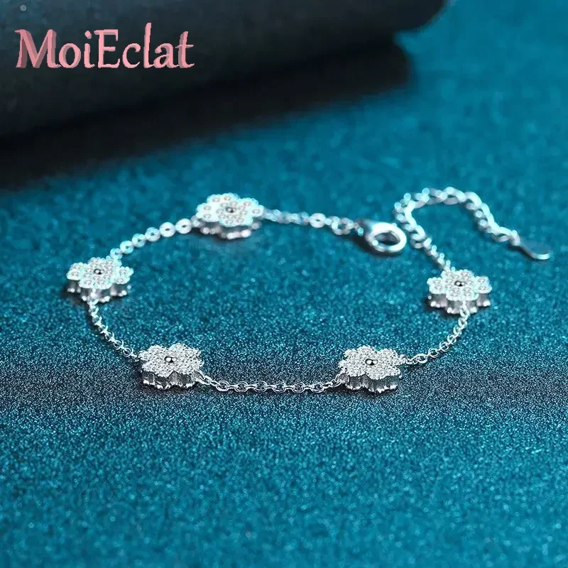 

Luxury 0.64ct Women All Chain Five Peace Knot Micro-inlaid Moissanite Bracelets, Platinum Pt950 Fine Jewelry Party Gift