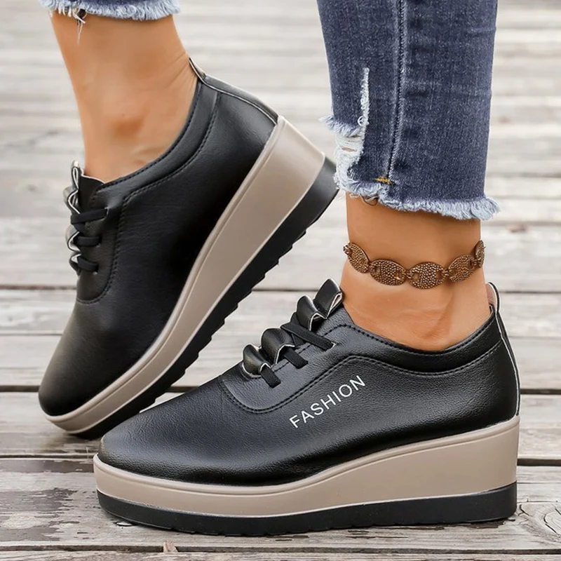 

Letter Print Wedges Casual Shoes Women Platform Black Pu Leather Vulcanized Shoes Woman Comfy Low Top Lace Up Sneakers Mujer