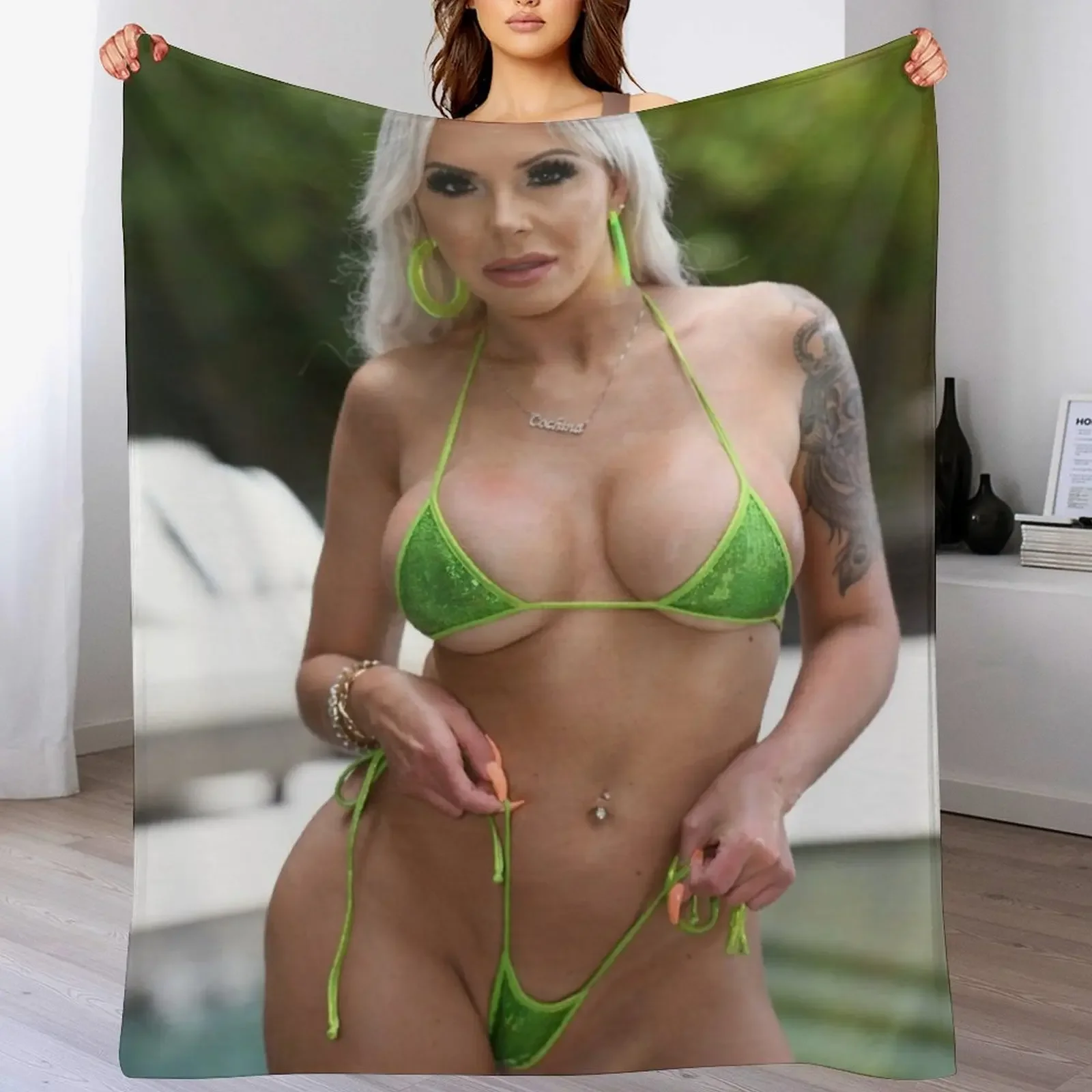 

Nina Elle Throw Blanket Cozy Throw Blanket for Bed Sofa Chair