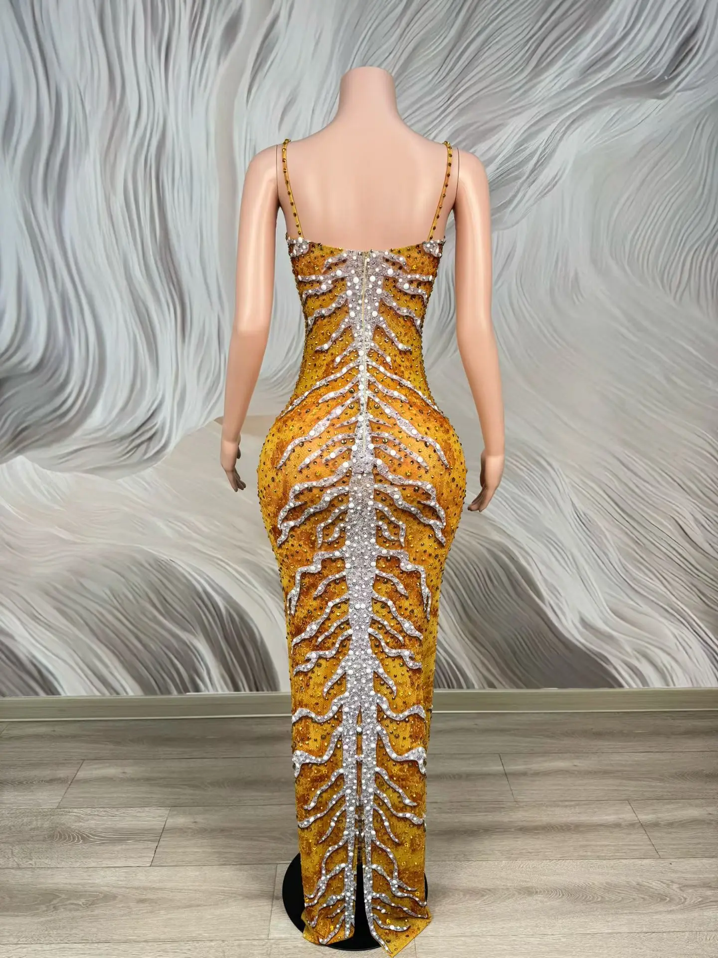 

Модное женское платье Gebi на бретельках с жемчугом и стразами, для выпускного вечера, свадьбы, вечеринки, дня рождения, коктейля, квинсеаньеры