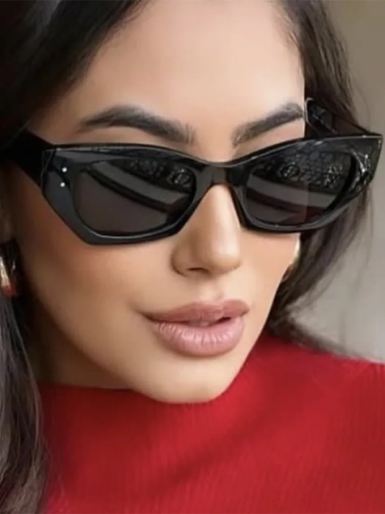 Vintage Small Rivet Cat Eye Sunglasses Women Fashion Brand Luxury Designer Polygon Cat-eye Sun Glasses UV400