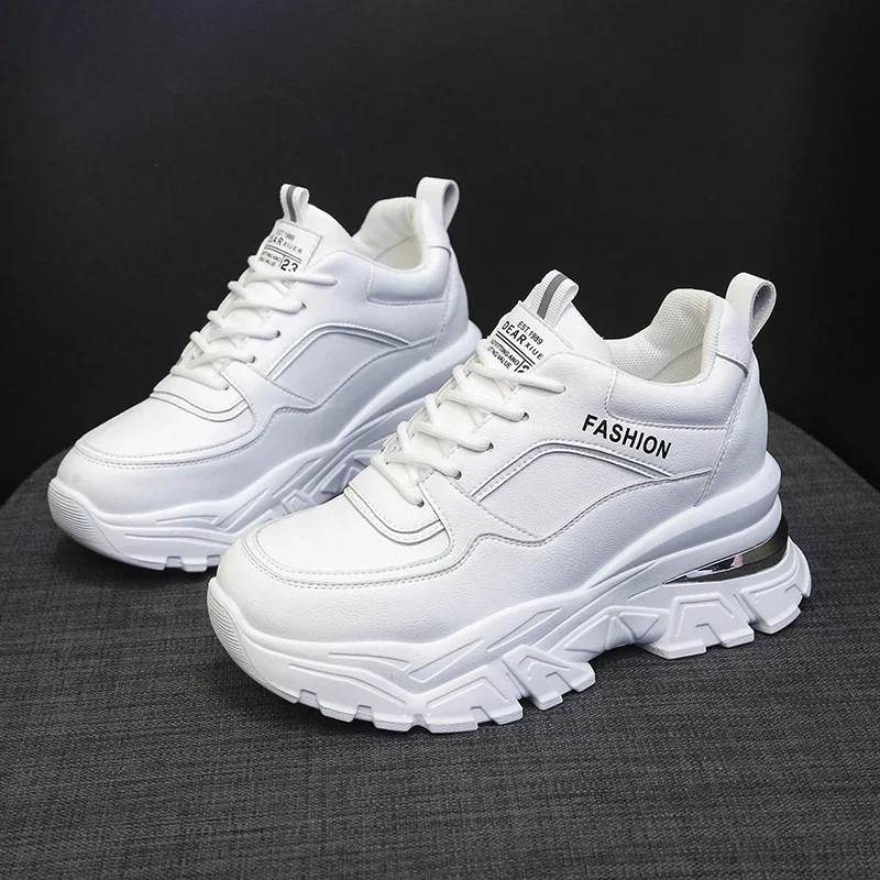 

2023 White PU Leather Chunky Sneakers Women Autumn Winter Platform Vulcanize Shoes Woman Thick Bottom Hidden Heels Sport Shoes