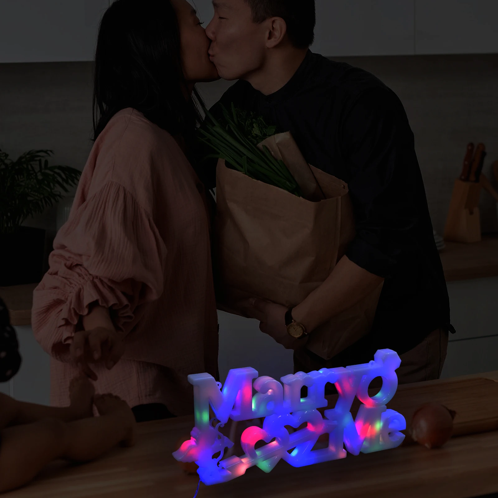 

Proposal Scene Light Decorative Signs Romantic LED Wedding Bride Decorations Plastic Material Special Occasions Party