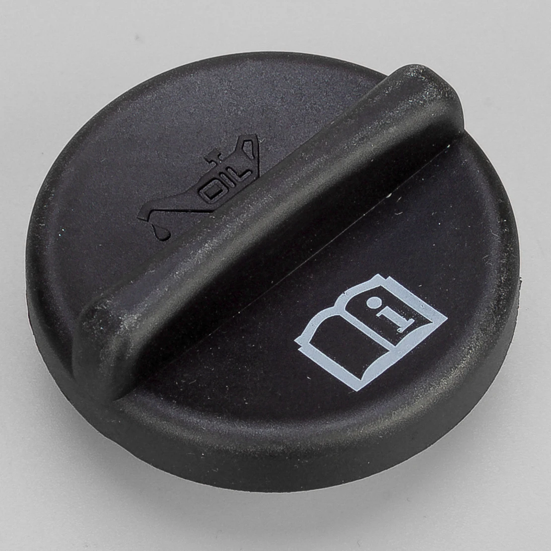 

55566555 Engine Oil Filler Cap Cover Black Plastic Fit for Chevrolet Cruze 1.4L 1.8L 2008 2009 2010 2011 2012 2013