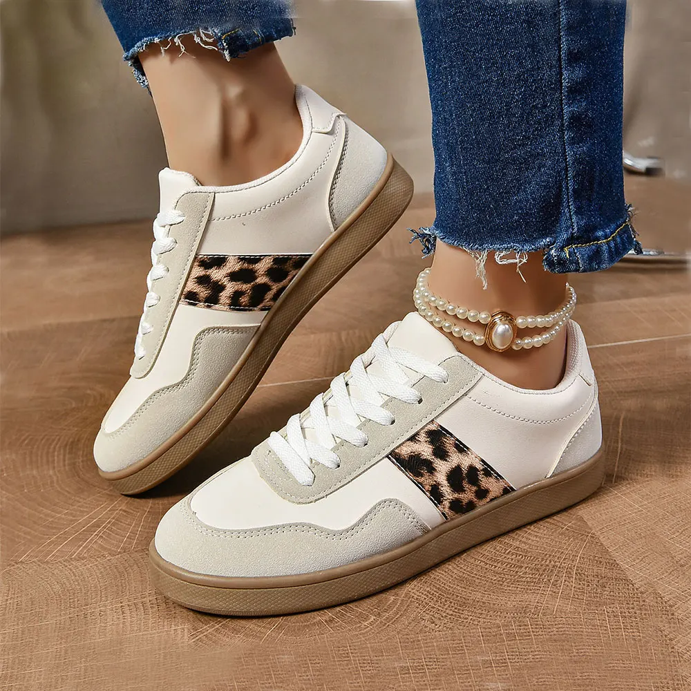 Woman Lace Up Shoes Women's Sneaker Casual Vulcanize Shoe for 2025 Spring Comfortable Flat Ladies Fashion Tennis Color Splicing