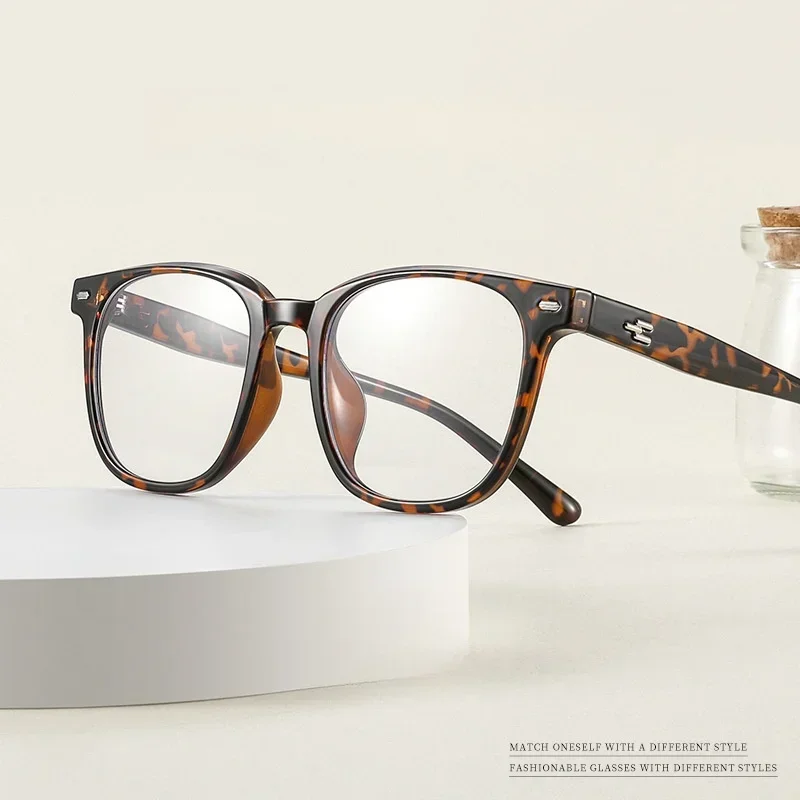 KIZN الرجال والنساء النظارات الطبية البصرية الضوء الأزرق حجب نظارات للقراءة TR90 درجة مربع النظارات 9089