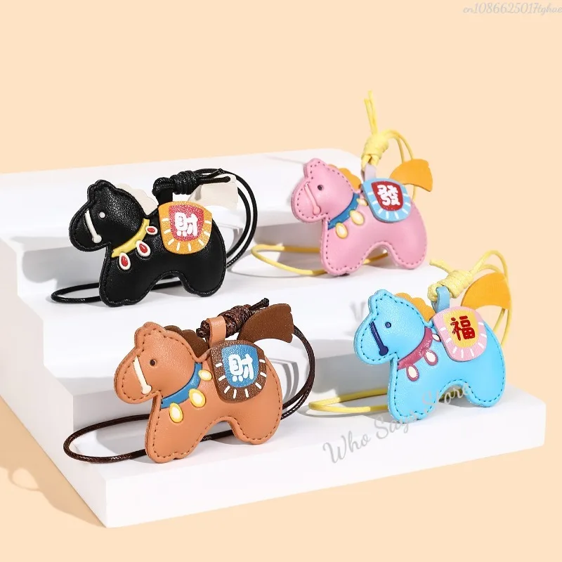 2026 Ángel Pegaso cosido a mano de cuero PU colgante de potro bolso de mujer accesorios de moda y exquisitos regalo para hermana mejor amiga