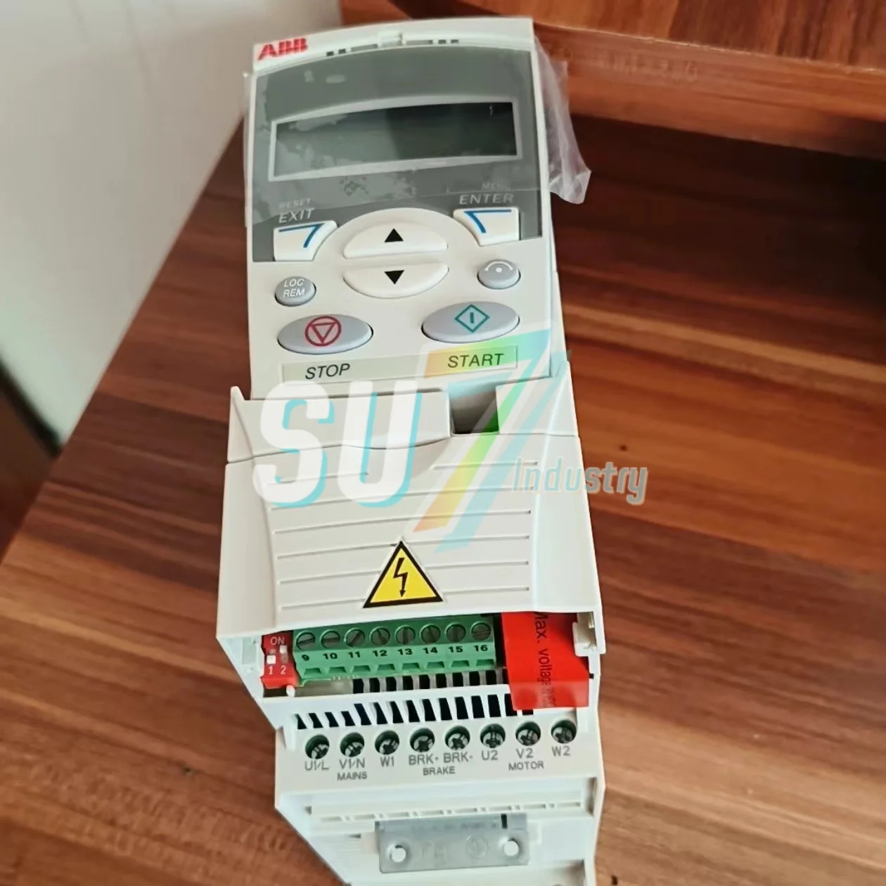 ACS355-03E-05A6-4 주파수 변환기 새 제품 박스 있음