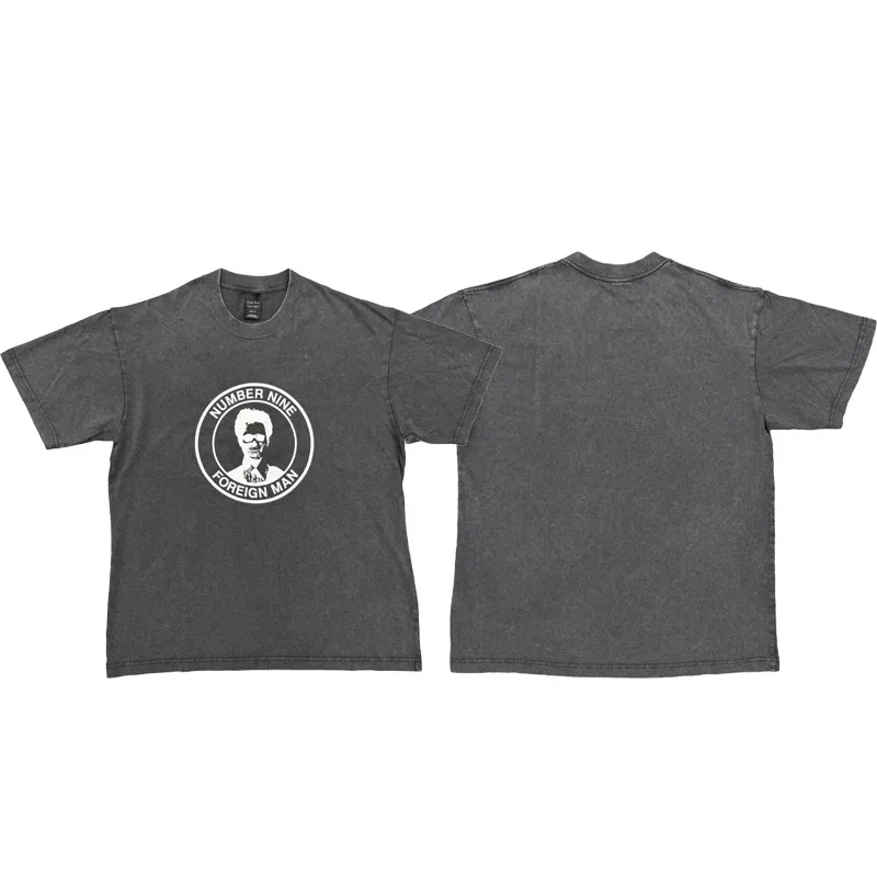 

Футболка Nine Foreign Man с номером 2025 года. Футболка большого размера с потертостями без TX1515.