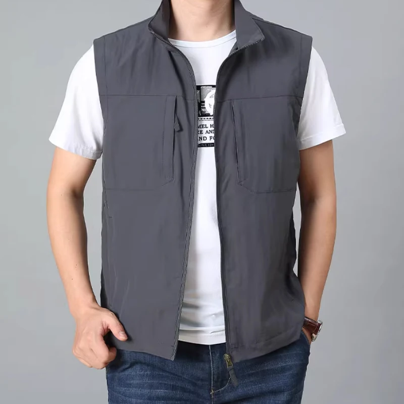 Men's autumn multi bag workwear, oversized loose standing collar vest, outdoor sports photography, fishing, quick drying vest