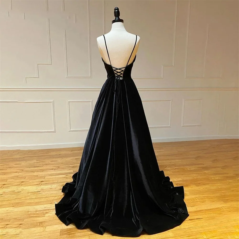 Black A-Line Special Occasion Dresses Velvet Long Formal Gown Spaghetti Strap V Neck Evening Dresses vestidos de fiesta