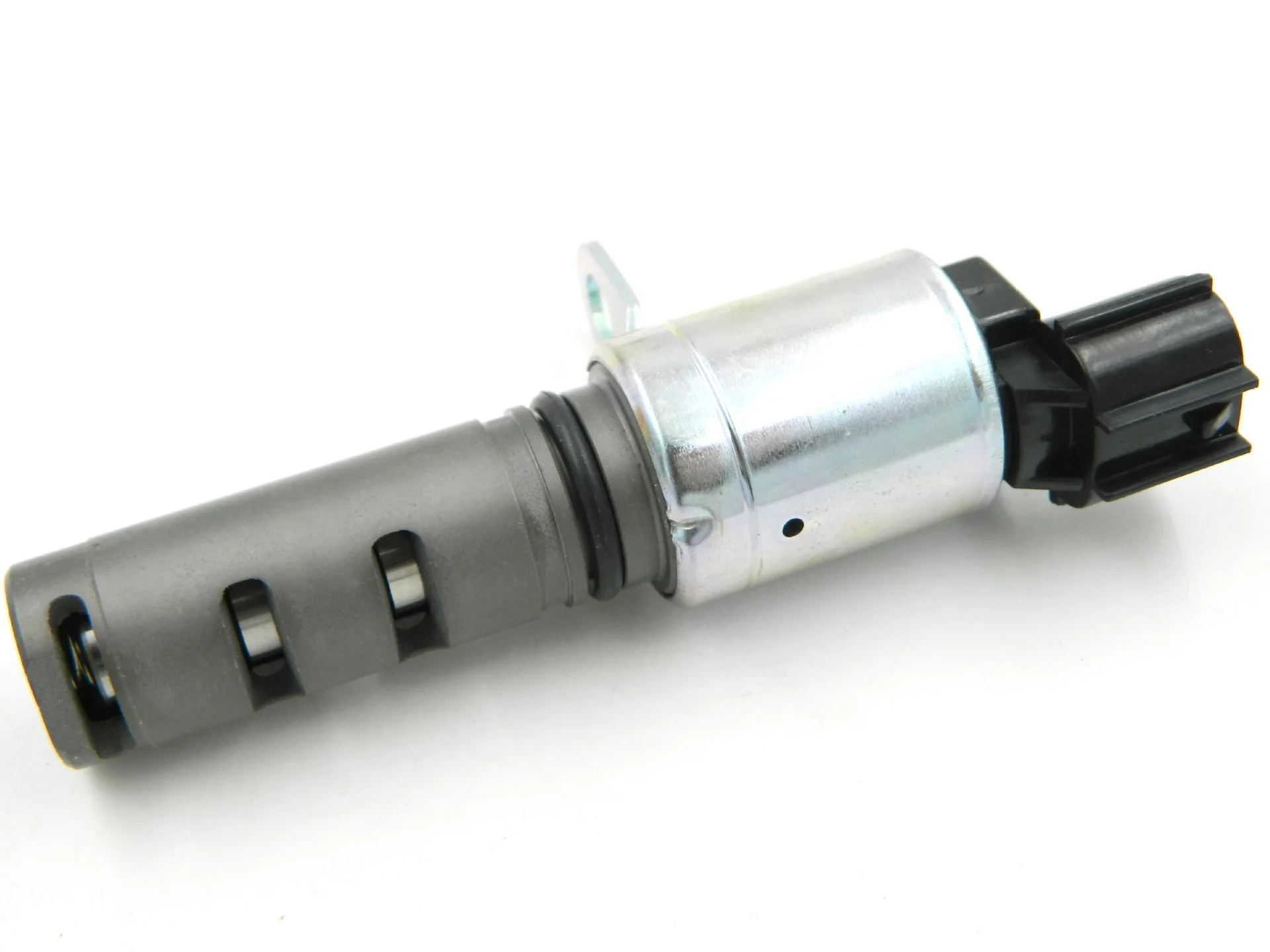 valve-de-controle-d'huile-de-pieces-automobiles-1028a109