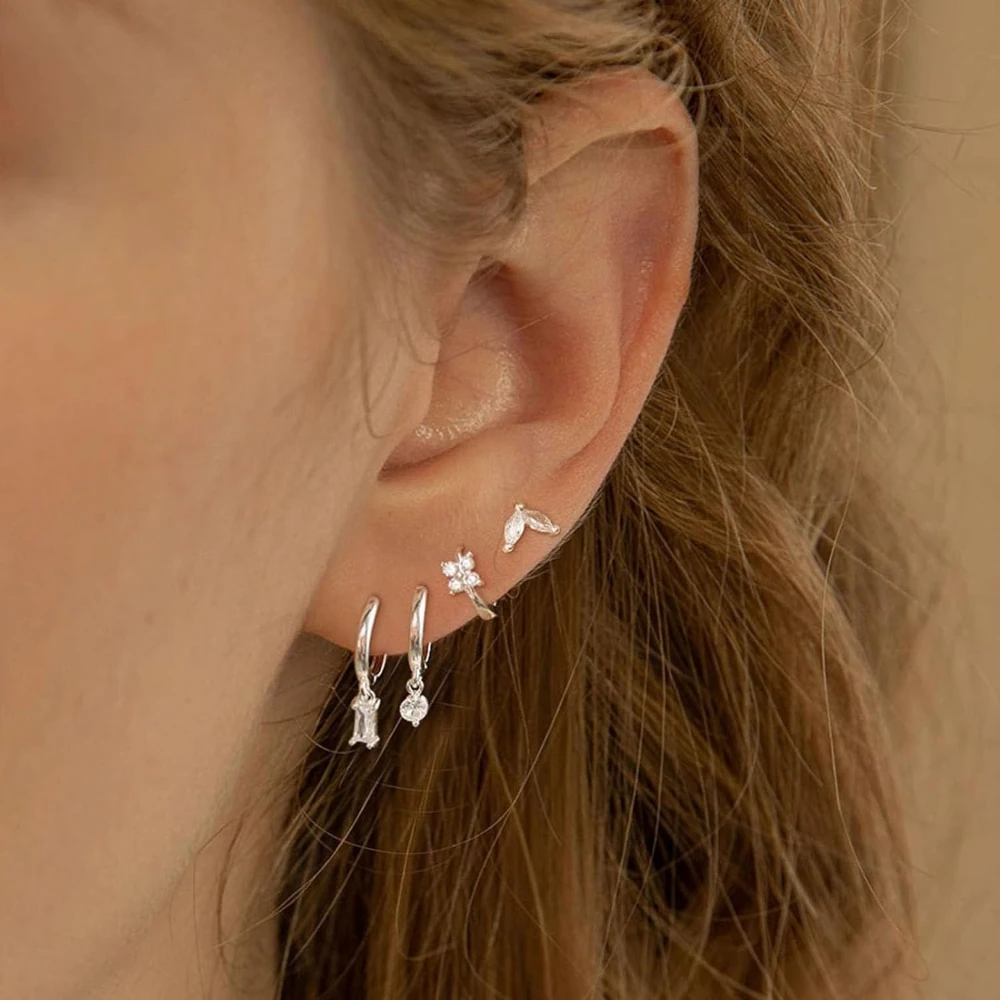 4pair Dainty Clear Cubic Zircon Geometric Mini Huggie Hoop Earrings Set 18K Gold Plated Cartilage Piercing Jewelry Female Gifts