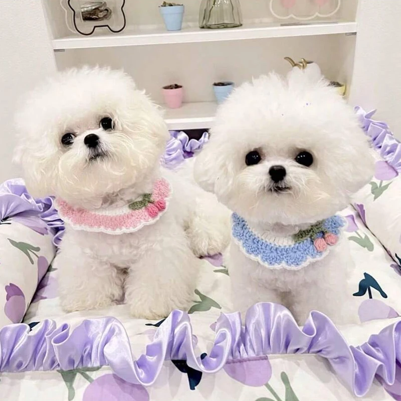 

Handmade Crochet Pet Accessories Pet Collar Cat Scarf Dog Scarf Cute Princess Style Suitable for Small Dogs and Cats