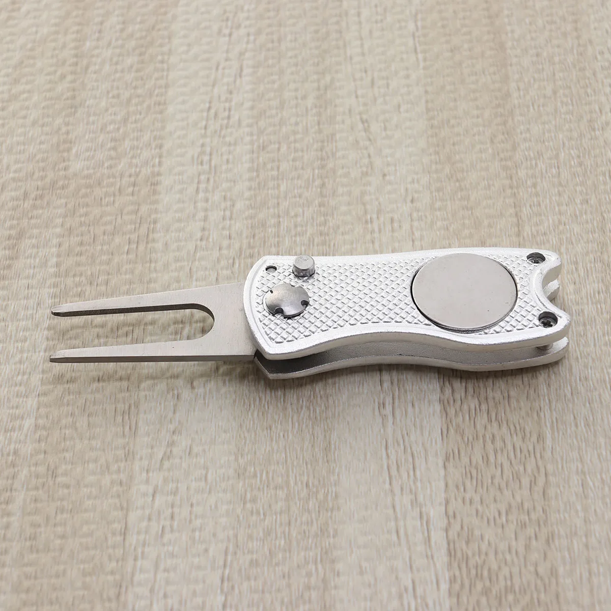 

Golf Fork Tool Divot Repair Marker Foldable Stainless Steel Aluminum Lightweight Ergonomic Portable for Golfers