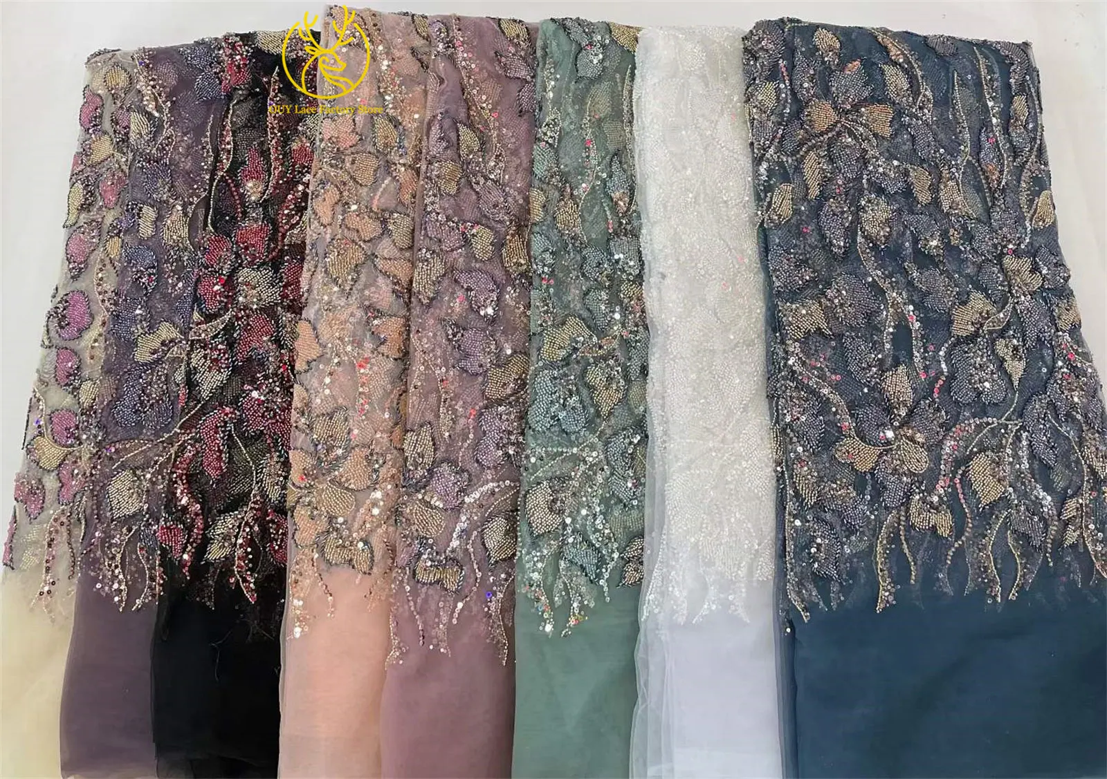 Heiß begehrter französischer Stickerei-Spitzenstoff mit Perlen und Pailletten, 5 Yards, afrikanischer Spitzenstoff, nigerianische Spitze für Brautkleider und Hochzeitsfeiern – Detail 3