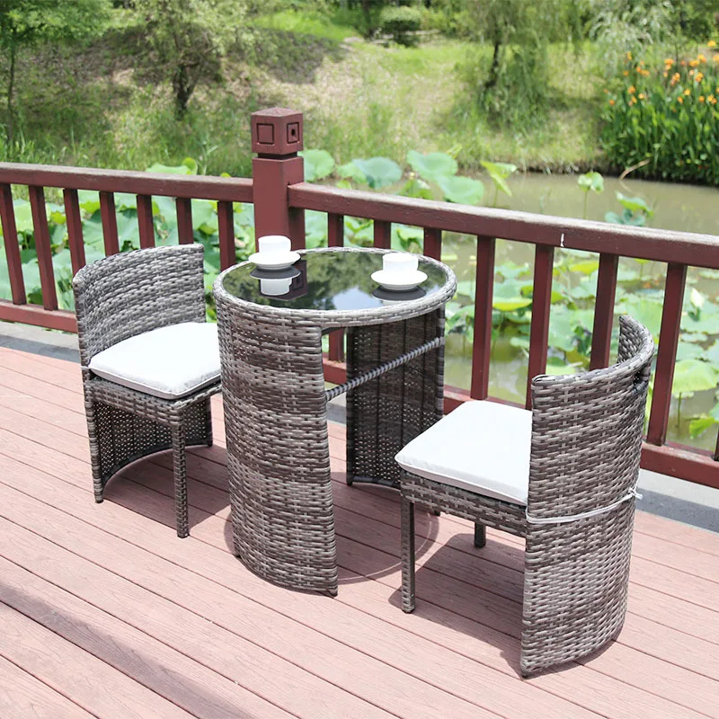 High Quality Outdoor Garden Furniture Cheap Portable Foldable Rattan Metal Patio Camping Dinning Picnic Table and Chairs Set