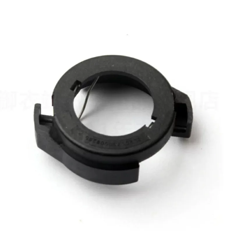 2pcs Suitable for 2017 Wing Tiger Car LED Headlight Plastic Socket Clip Base Clip Accessories